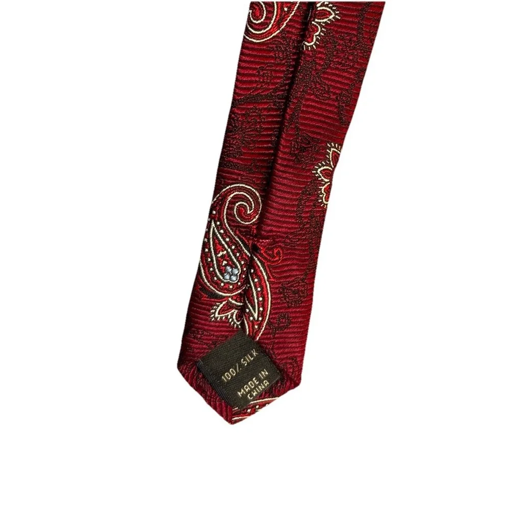 Joseph A Bank Heritage Collection 100% Silk Red Paisley Tie